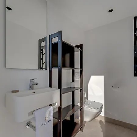 House - Modern In Tenerife, Spain ギア・デ・イソラ