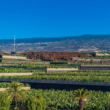 House - Modern In Tenerife, Spain ヴィラ