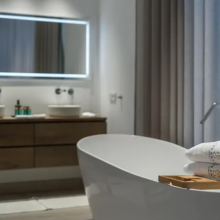 House - Modern In Tenerife, Spain Guía de Isora