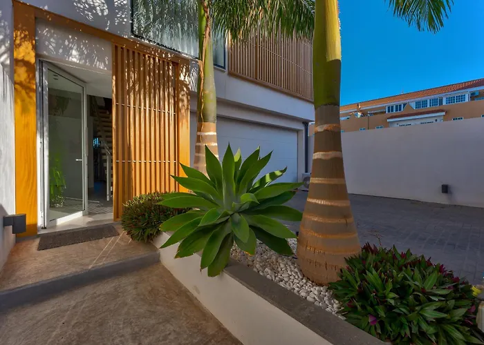 House - Modern In Tenerife, Spain Villa *